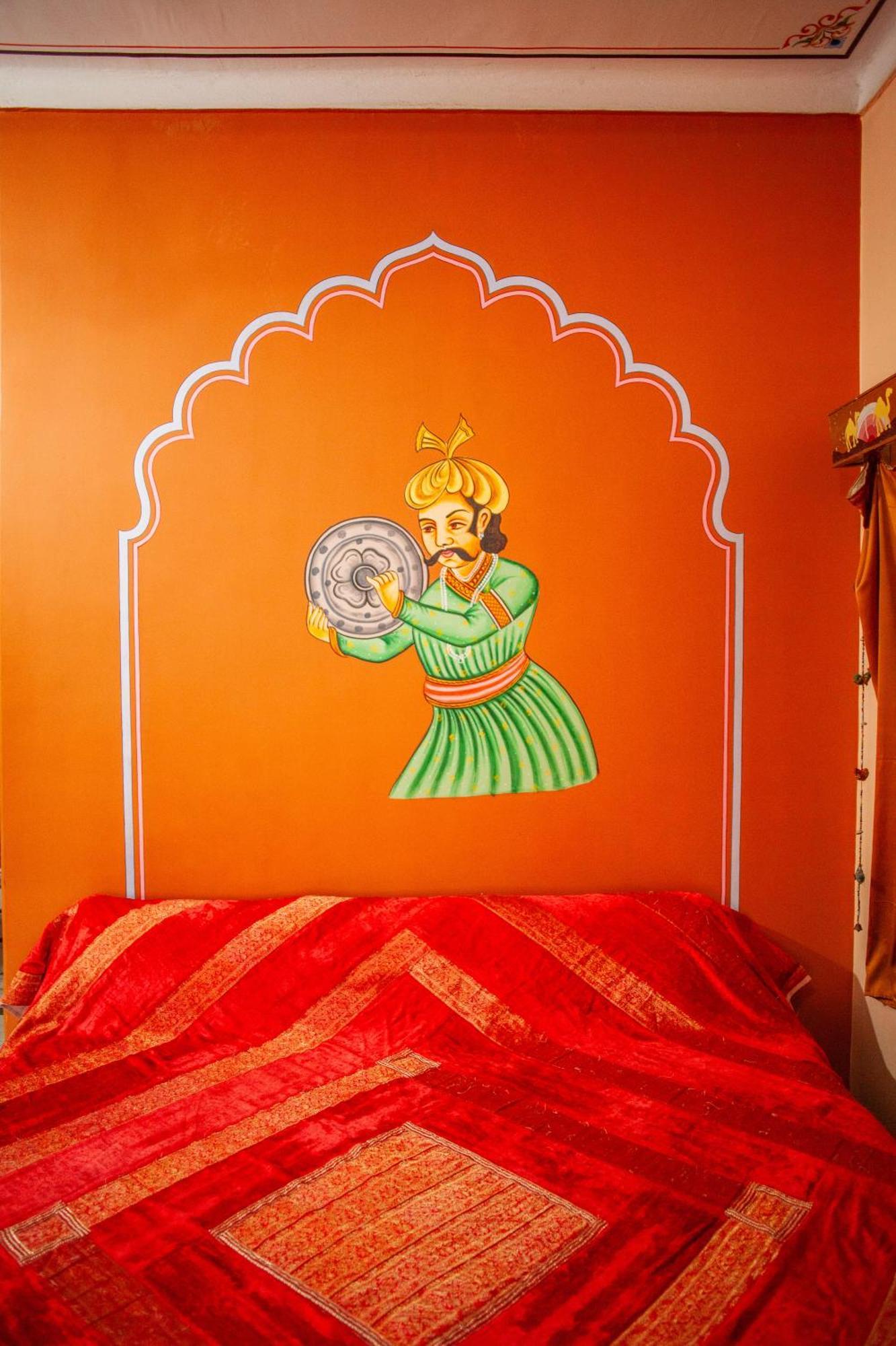 Hotel Everest Pushkar Exteriör bild