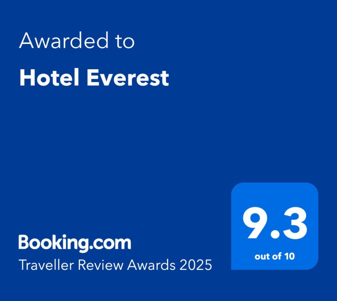 Hotel Everest Pushkar Exteriör bild